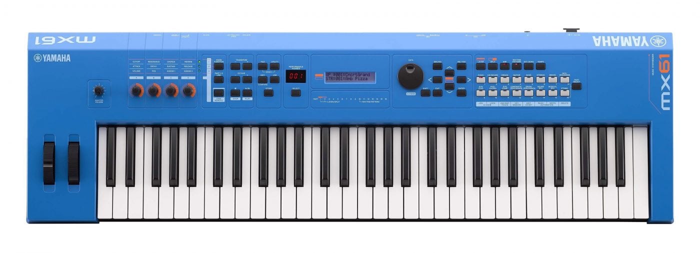 yamaha keyboard blue