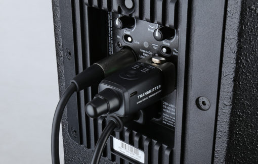 XVIVE U3 Dynamic Microphone Wireless System- Rechargeable - Image 3