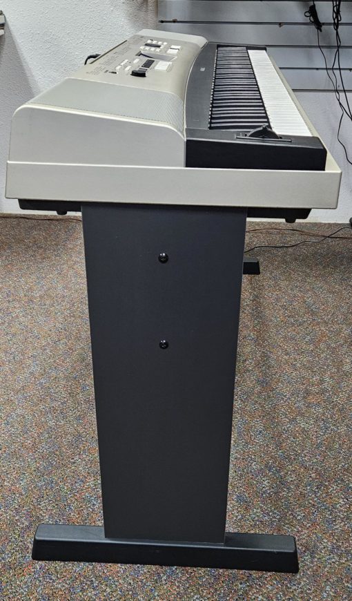 Yamaha YPG535 with Pedestal & Sustain Pedal Included - USED - Image 4