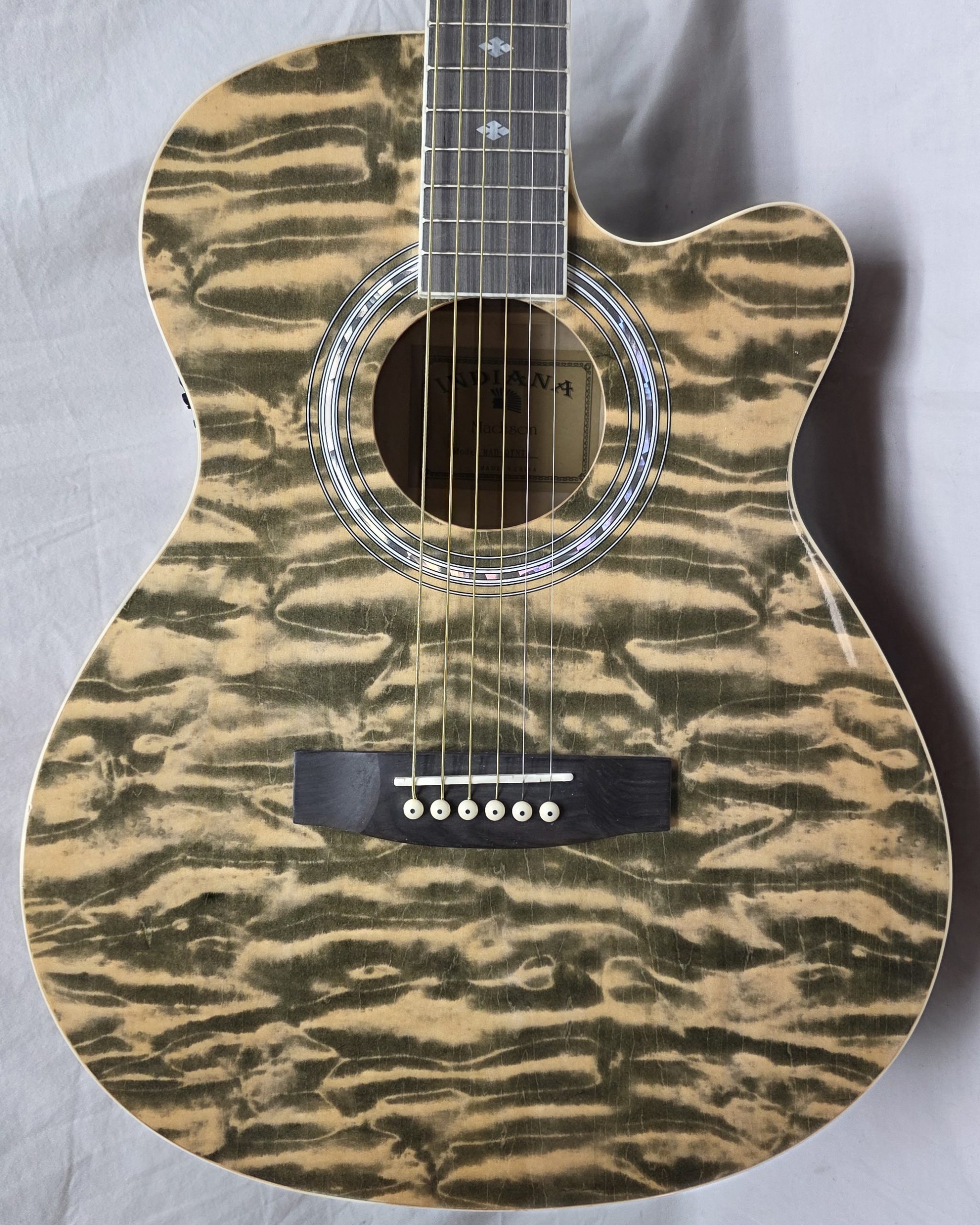 INDIANA Madison A/E Guitar - Tiger Stripe Green or Natural